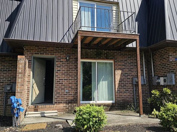 204 Midtown Ln UNIT 2