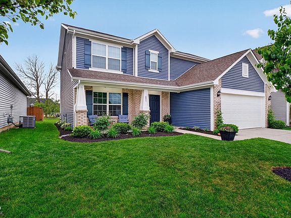 2nd image of 651 Farnham Dr