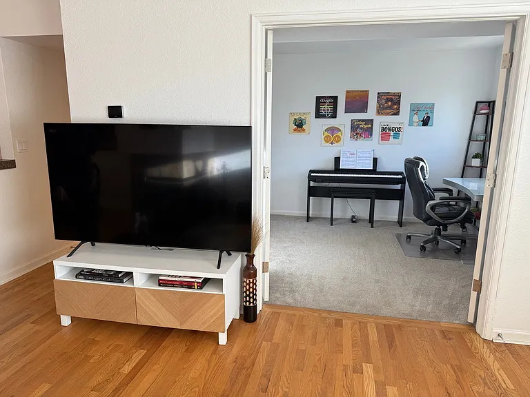 2199 S Scranton Way #201 — Photo 17