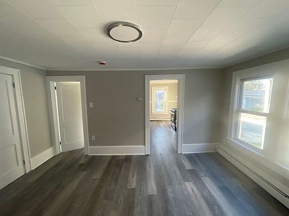 4th image of 124 2nd Ave APT C
