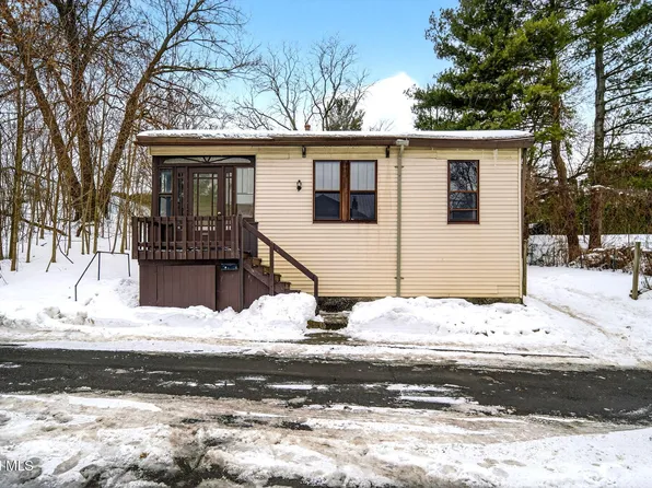 8 Caldwell Street, Albany, NY 12208