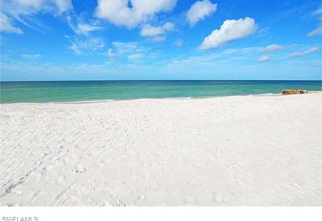 1st image of 1851 Gulf Shore Blvd N