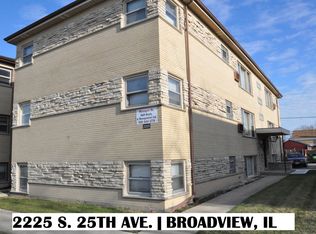 2225 S 25th Ave #GW, Broadview, IL 60155
