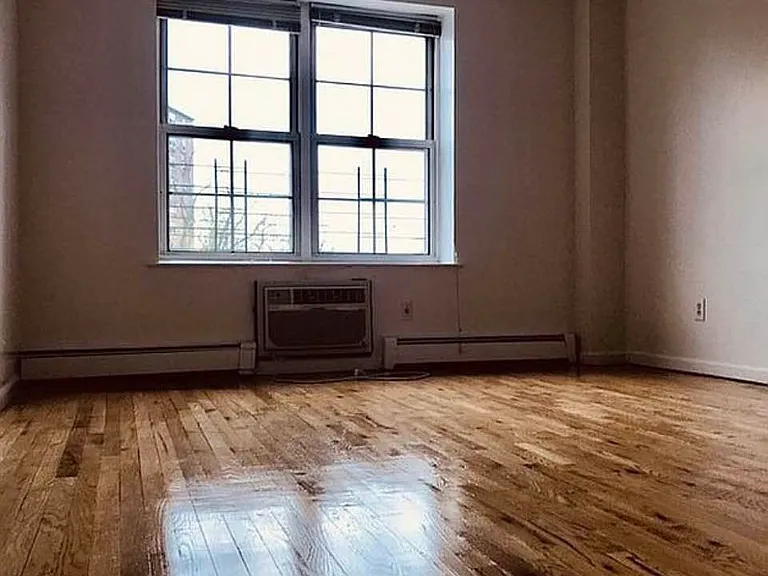 3403 Riverdale Ave #2 — Photo 13