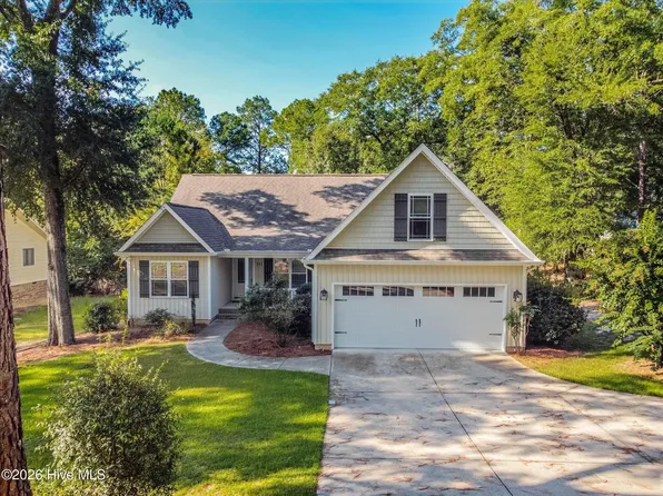 385 Saint Andrews Drive, Pinehurst, NC 28374