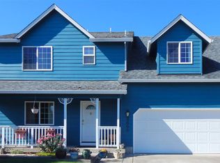 8666 NE Barberry Dr, Adair Village, OR