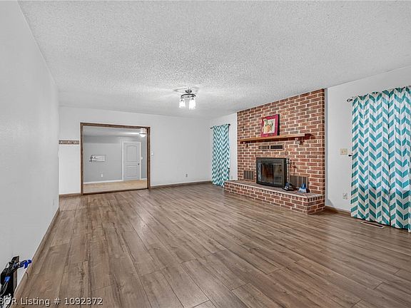 4th image of 210 N 24th St