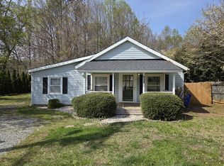 1045 S 3rd St, Mebane, NC 27302