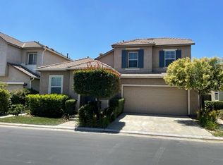 4023 W Peach Tree Ln, Fresno, CA 93722