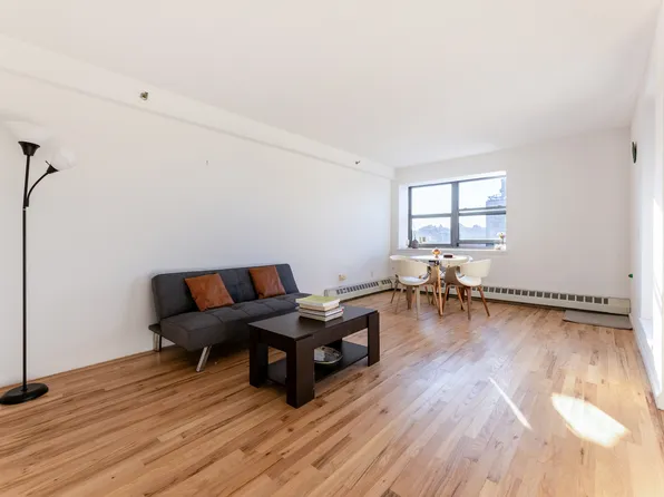 1831 Madison Avenue image 2 of 14