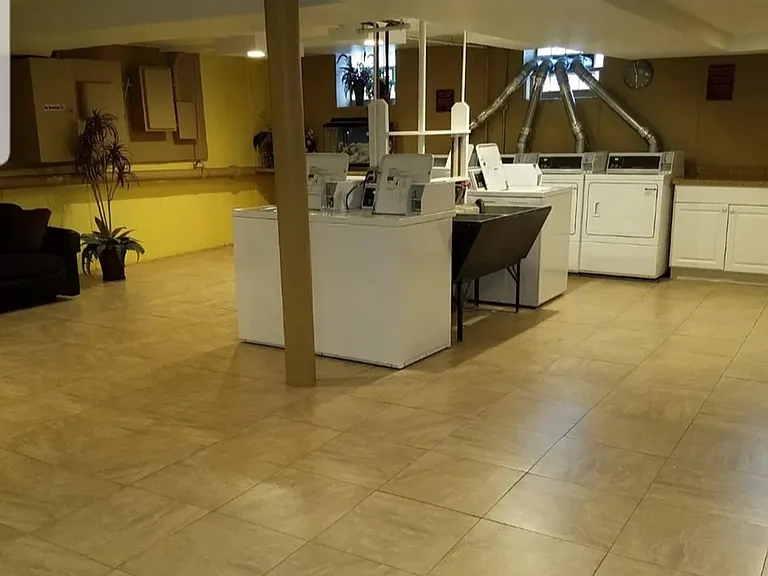 710 Washington Blvd — Photo 25