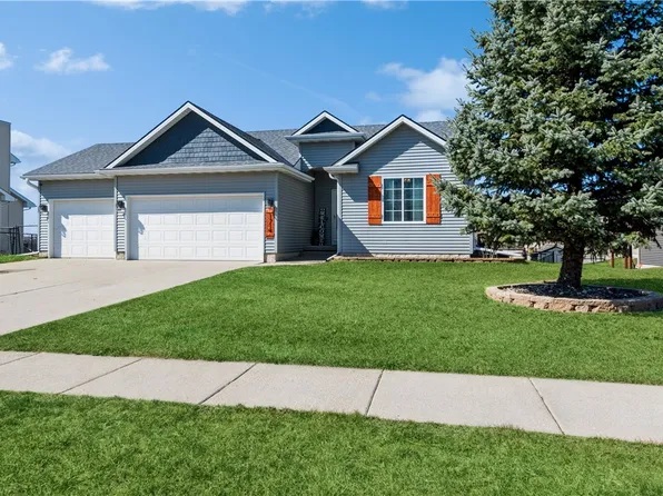 1714 Crabapple Ln, Granger, IA 50109