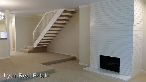 3rd image of 633 Woodside Sierra Unit 3