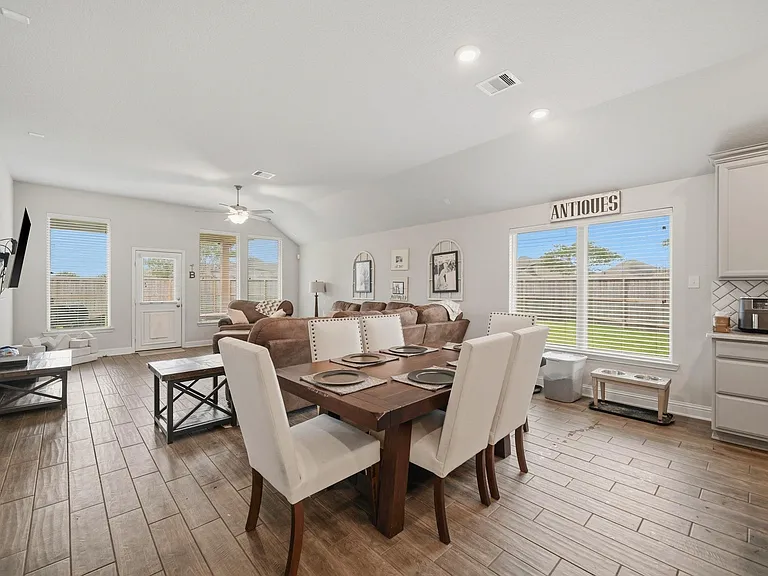 5338 Regal Gem Ln — Photo 6
