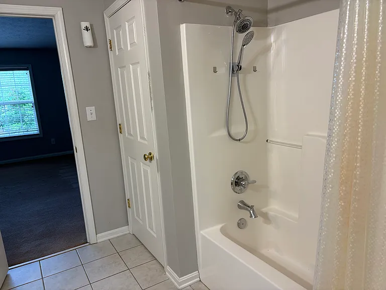 9406 Harlow Ct — Photo 16