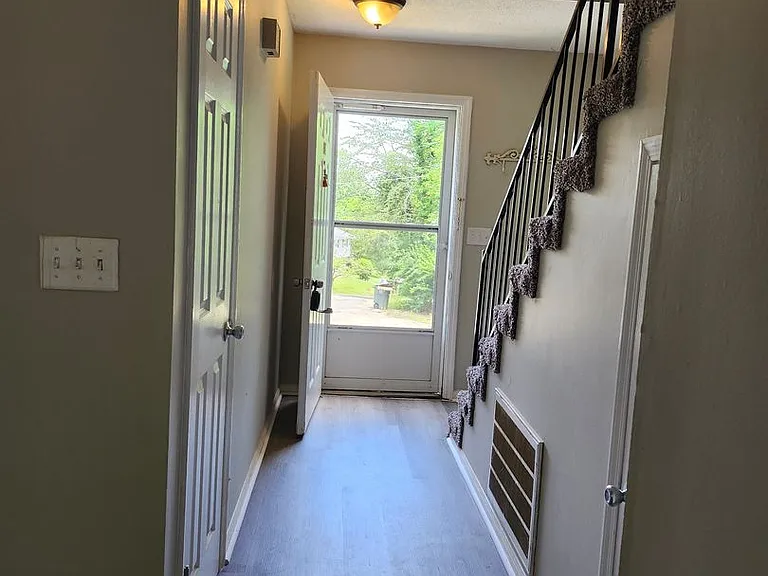 778 & 780 Winding Hills Ln — Photo 10