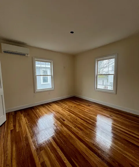 3-5 Grenville Rd #1 — Photo 4