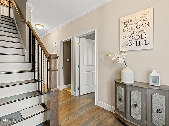 5th image of 3606 Meredith Lynn Way