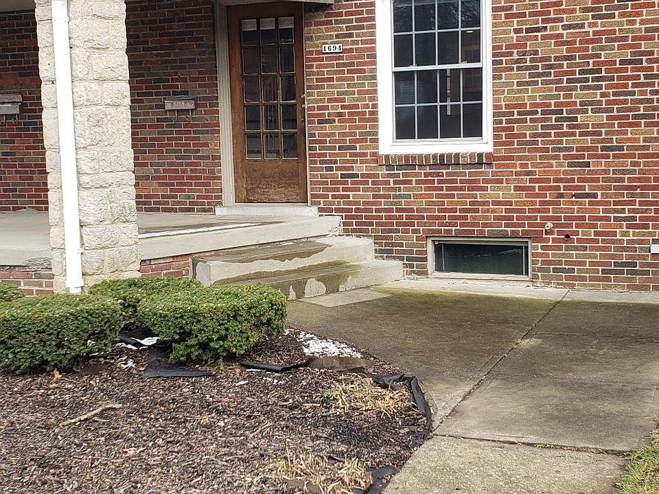 1st image of 1694 Glenn Ave