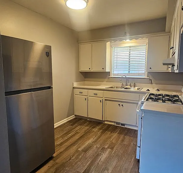 Broadway Apartments in Rose District — Photo 5