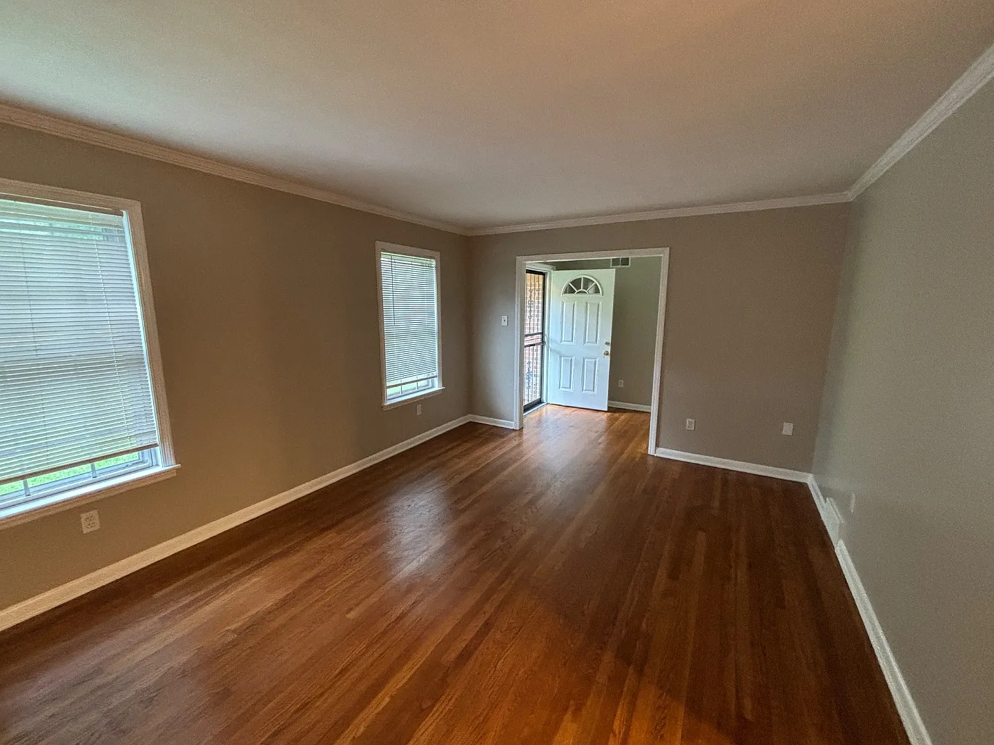 3065 Earnett Street — Photo 3
