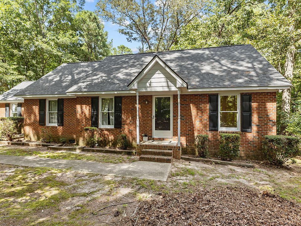 1st image of 316 Kinnis Creek Dr