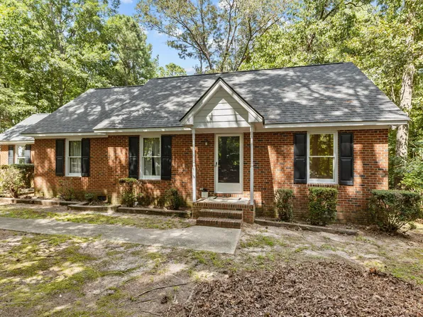 316 Kinnis Creek Dr, Angier, NC 27501