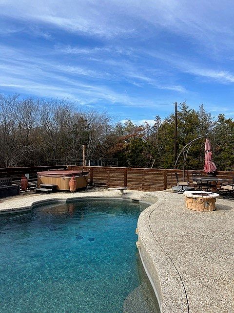 1st image of 9931 Twin Creeks Cir