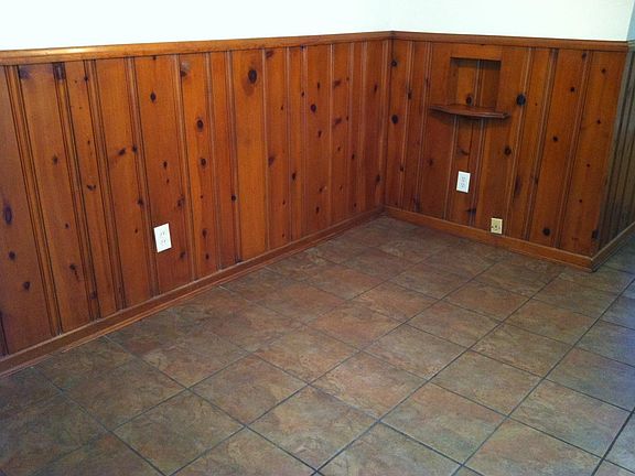 3rd image of 3016 Parkview Ave APT 1