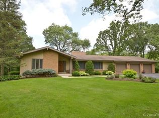7408 Chesterfield Rd, Crystal Lake, IL 60012