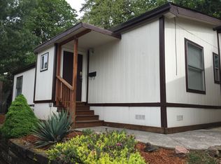 38498 Strawbridge Pkwy, Sandy, OR 97055