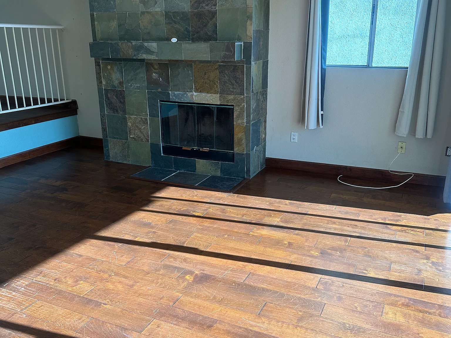 2 bed, 1000 sqft, $4,000 — Photo 4