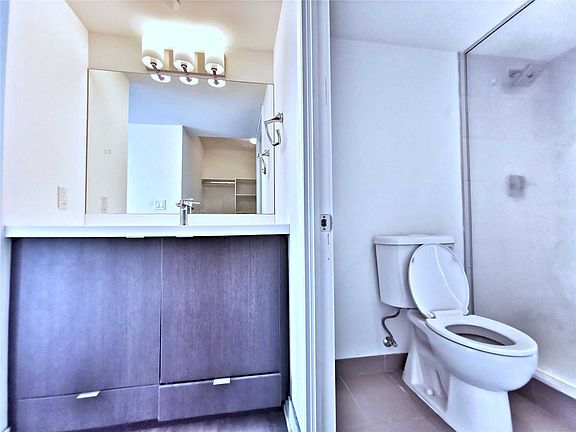 2nd image of 89 McGill St #2111