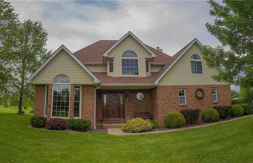 1st image of 2813 Eiffel Dr