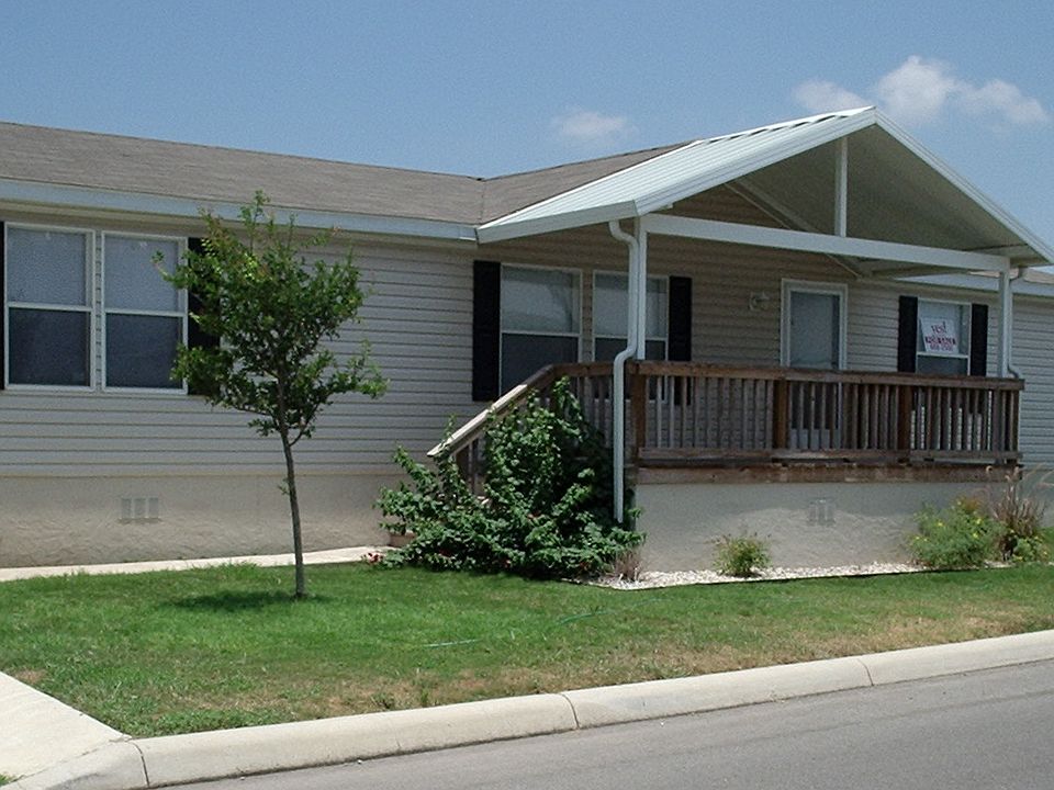 1st image of 7109 Leslie Rd #215