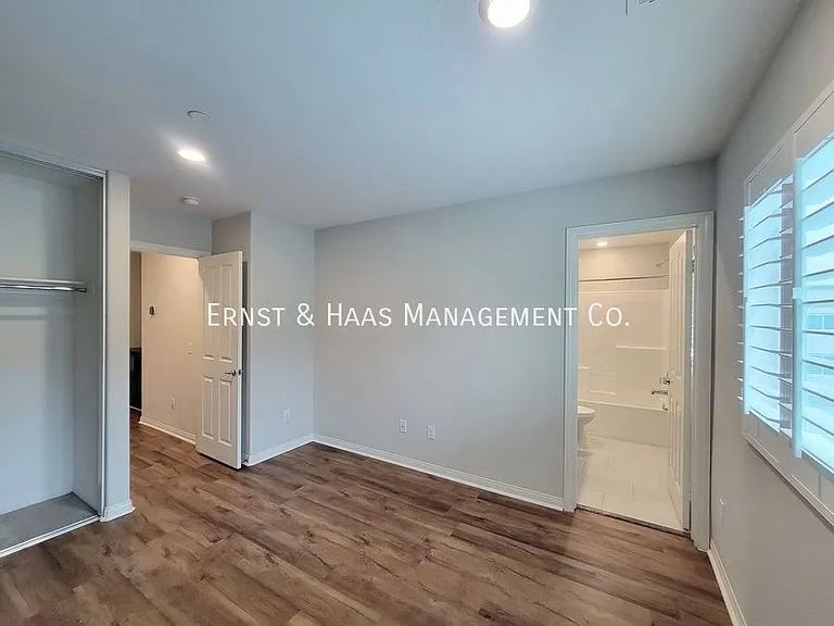 14414 Strawberry Ln #4 — Photo 29