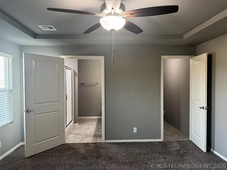 7413 S Hemlock Ave — Photo 23