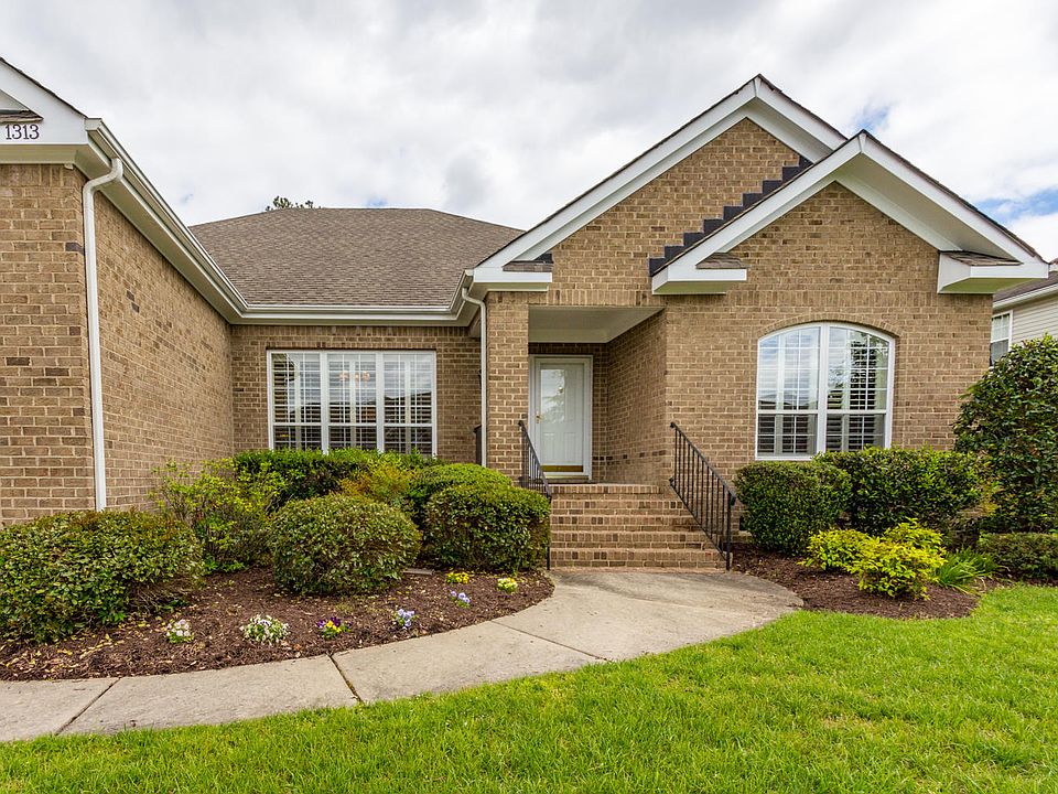 1st image of 1313 Dominion Lakes Blvd