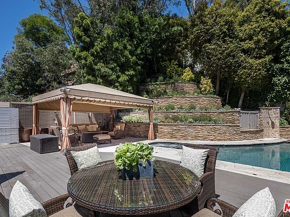 3rd image of 1806 N Beverly Glen Blvd