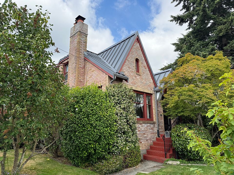 1st image of 816 NW 83rd St
