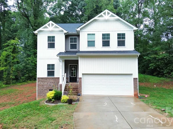 975 General Hoke Dr, Lincolnton, NC 28092