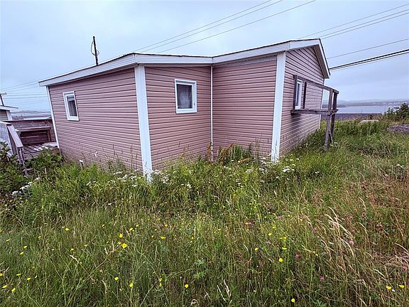 4th image of 93 GRAND BAY Road