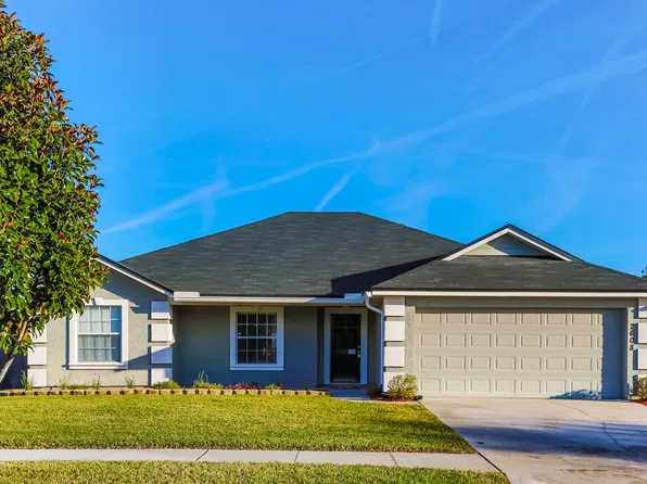 2608 Royal Pointe Dr, Green Cove Springs, FL 32043