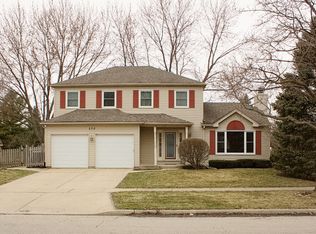 570 Trinity Ter, Elgin, IL