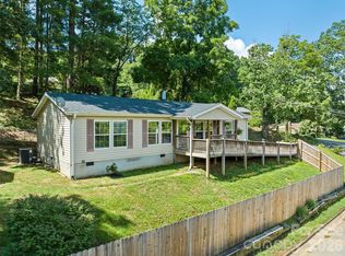 26 Cedar St, Canton, NC 28716