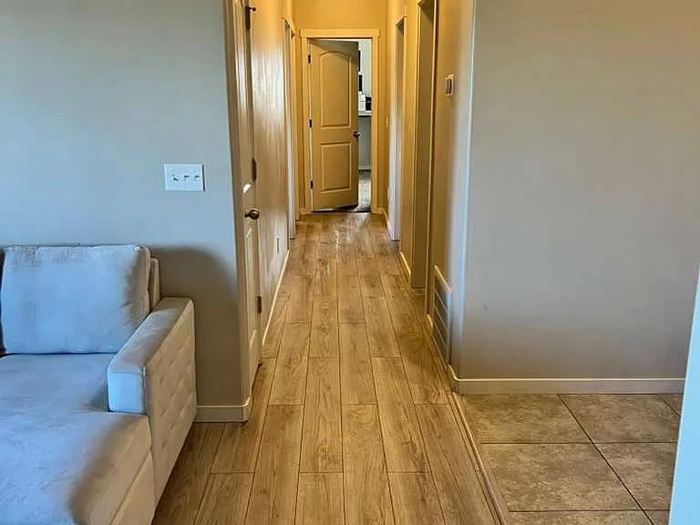 203 E Jordan Ridge Blvd #209 — Photo 3