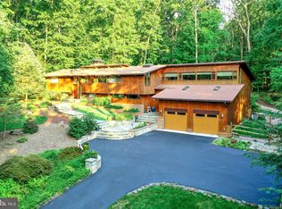 11139 Rich Meadow Dr, Great Falls, VA 22066