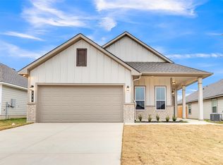 120 Maybelline Rd, Jarrell, TX 76537