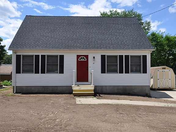 2nd image of 31 Crawford Cir