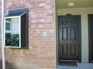 18800 Egret Bay Blvd APT 1207, Houston, TX 77058